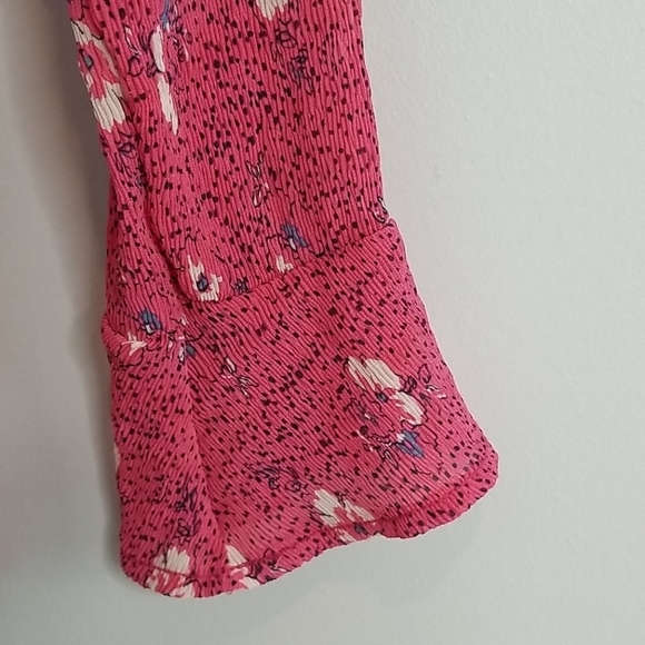 Motherhood Maternity Smocked Pink Floral Belted Blouse Small - Picture 8 of 10